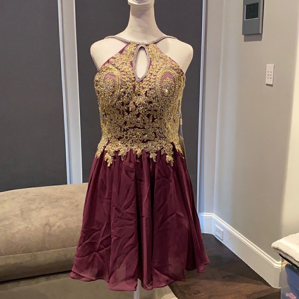 Women’s Prom or Party Dress NWT *READ DESCRIPTION**